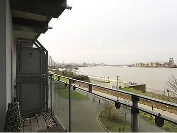 Exclusive Riverview Apartment London