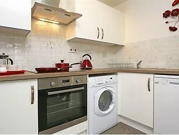 Exclusive Riverview Apartment London